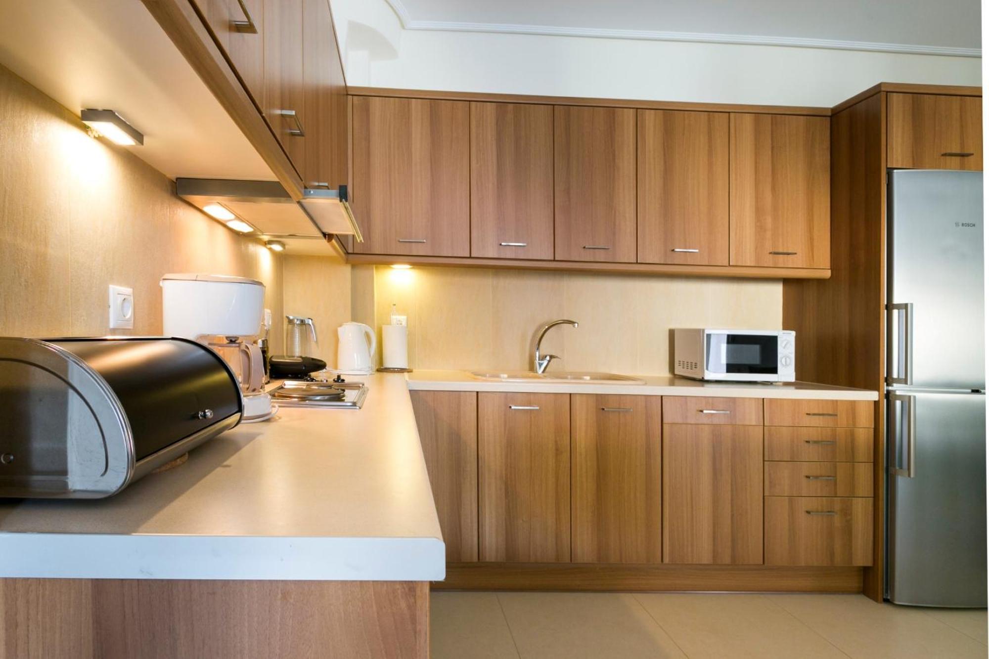 Meliti Waterfront Suites Karavomylos Exterior foto