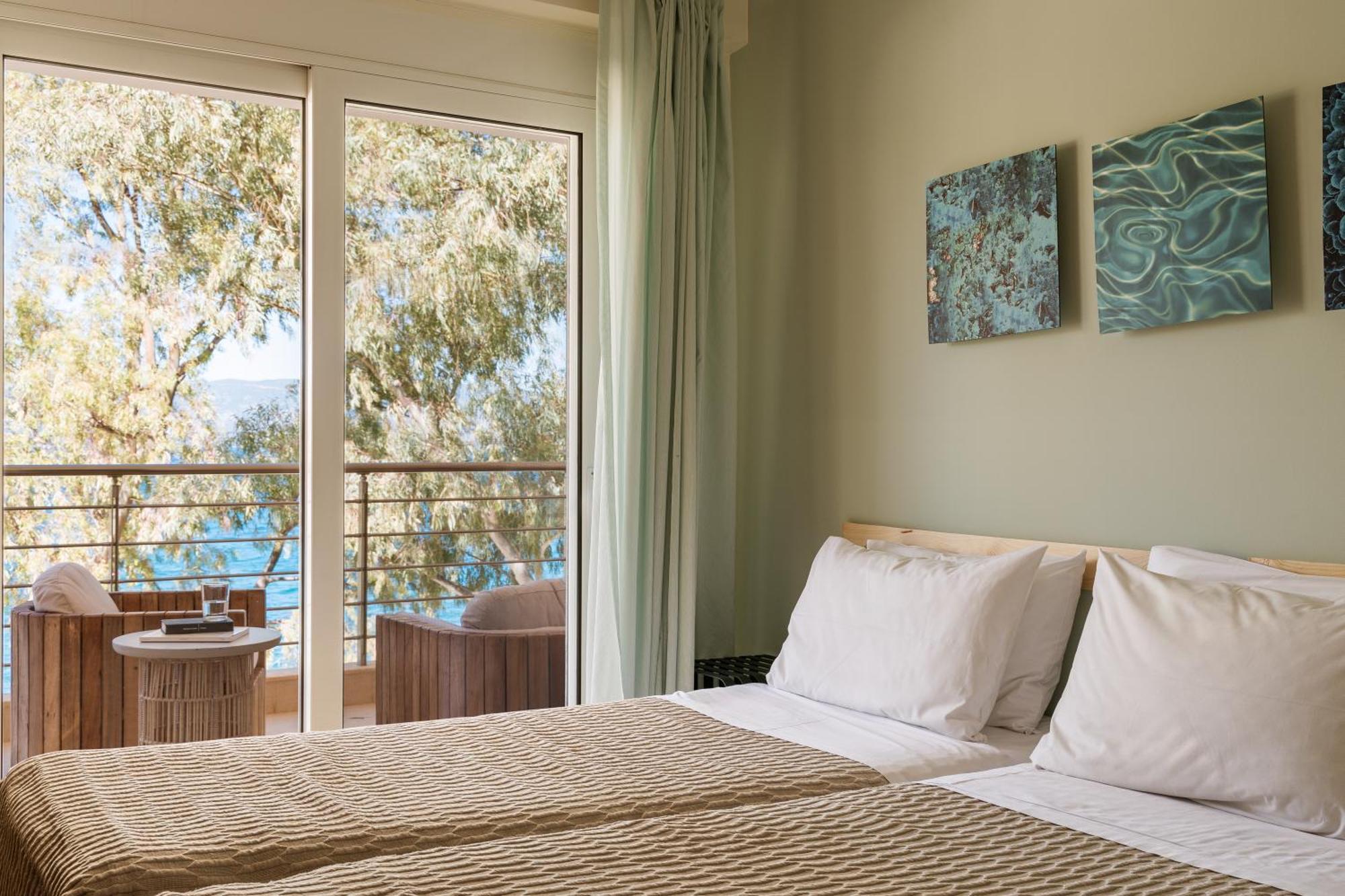 Meliti Waterfront Suites Karavomylos Exterior foto